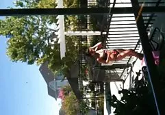 پارس MILF گرسنه جسمی گرسنه سوار داستان یکسی تصویری دیک چربی است