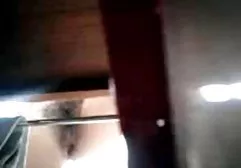 عاشقان هندی سعی می کنند یاد داستان تصویری پورن بگیرند