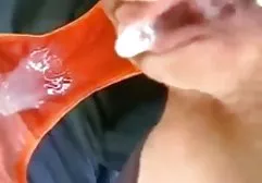 گرفتار Mastrubate و سپس داستان سوسی تصویری Spanked Hard